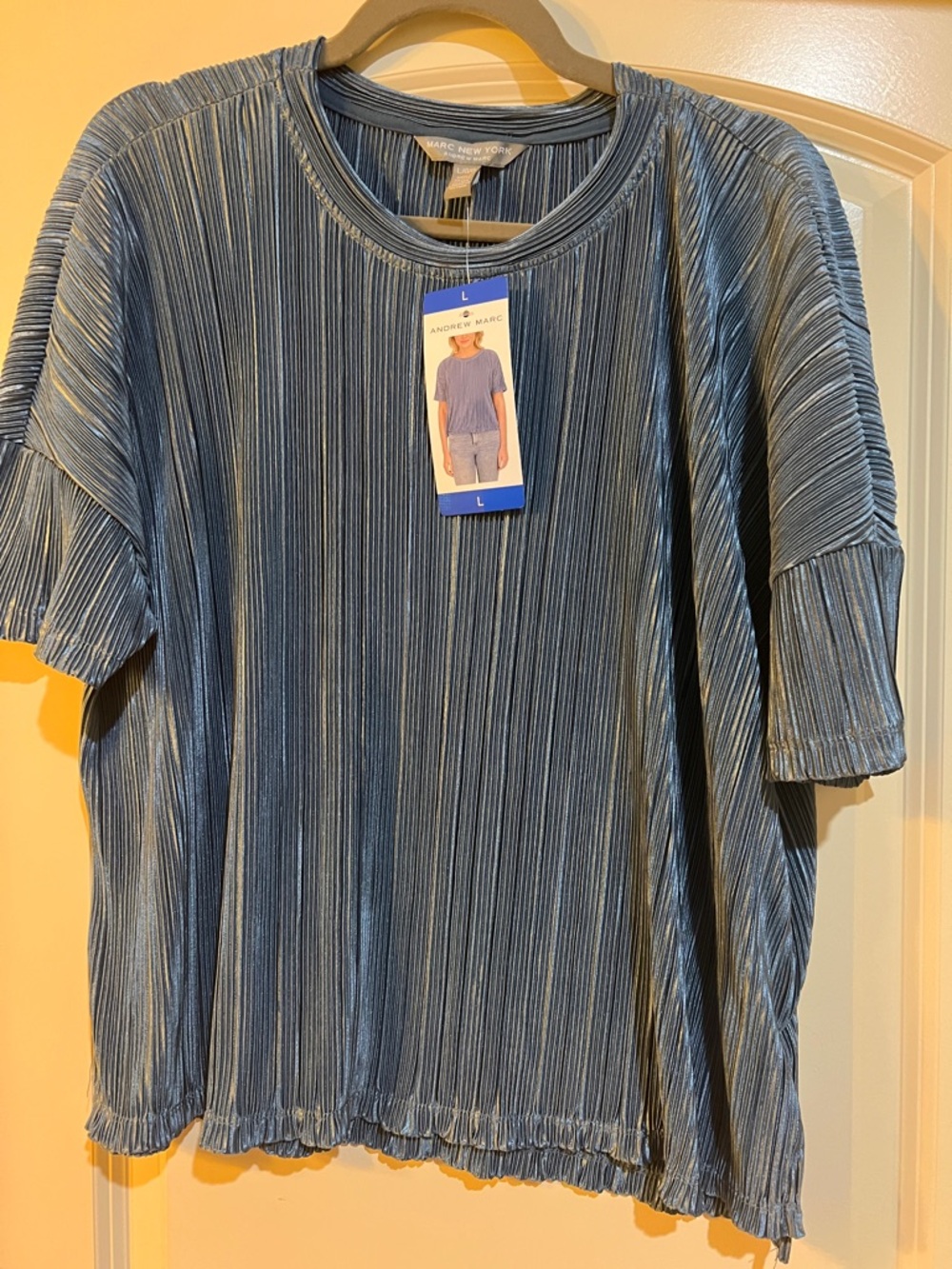 Marc New York Pleated Short Sleeve Top - Blue Large H107